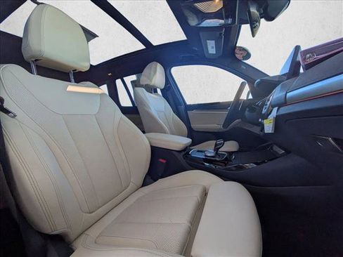 Used 2024 BMW X3 xDrive30i w/ Premium Package w/ZPA image 22