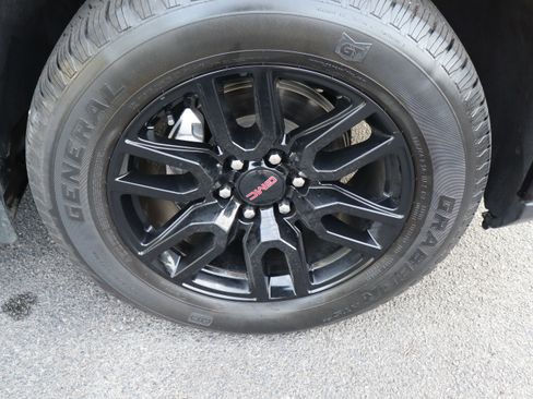 Used 2023 GMC Sierra 1500 Elevation AWD/4WD image 13