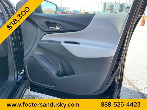 Used 2020 Chevrolet Equinox LT w/ Driver Convenience Package image 26