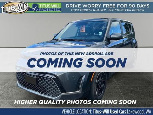 Used 2024 Kia Soul EX image 3