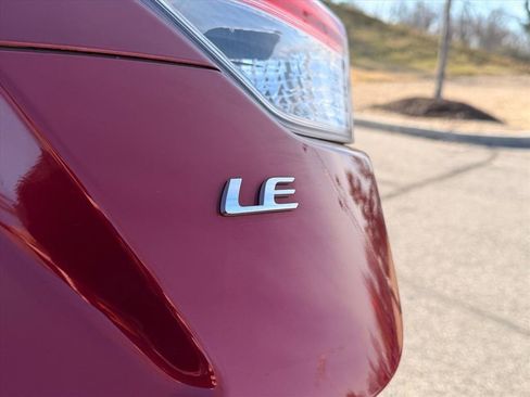 Certified 2022 Toyota Corolla LE image 23