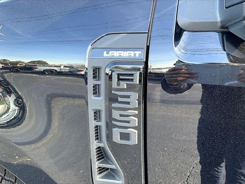 New 2025 Ford F350 Lariat w/ Lariat Ultimate Package image 9