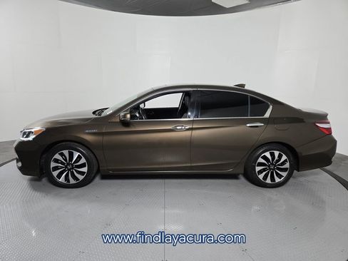 Used 2017 Honda Accord EX-L image 3