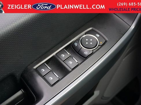 Used 2023 Ford F150 XLT w/ XTR Package image 30