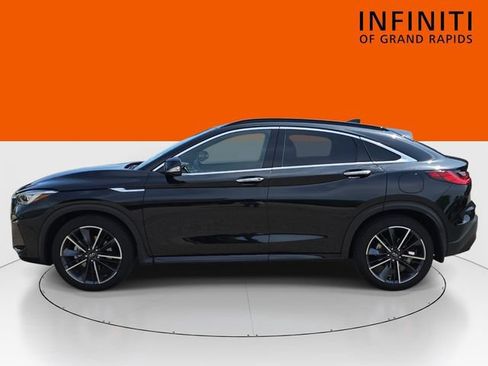 Used 2023 INFINITI QX55 Sensory w/ Lighting Package AWD/4WD image 8