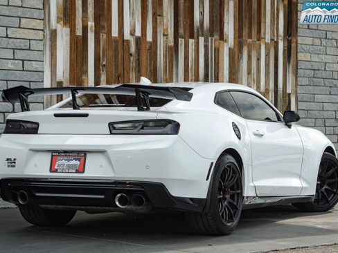 Used 2017 Chevrolet Camaro ZL1 RWD image 7
