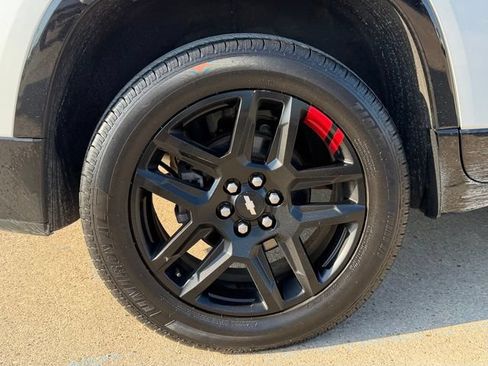 Used 2019 Chevrolet Traverse Premier w/ Redline Edition AWD/4WD image 8