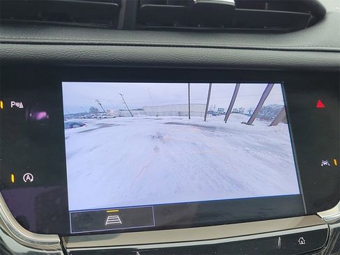 Used 2022 Cadillac XT6 Premium Luxury w/ LPO, Floor Liner Package image 31