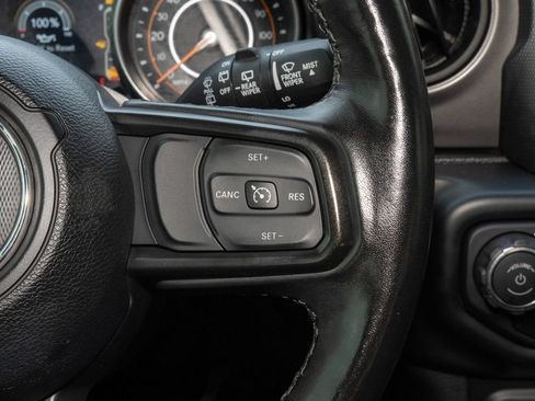 Used 2022 Jeep Wrangler Unlimited Sport AWD/4WD image 23