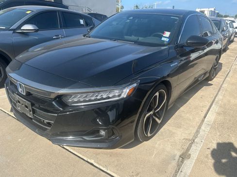 Used 2022 Honda Accord Sport image 1