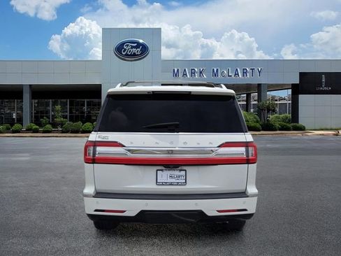Used 2020 Lincoln Navigator Reserve w/ Luxury Package RWD image 4