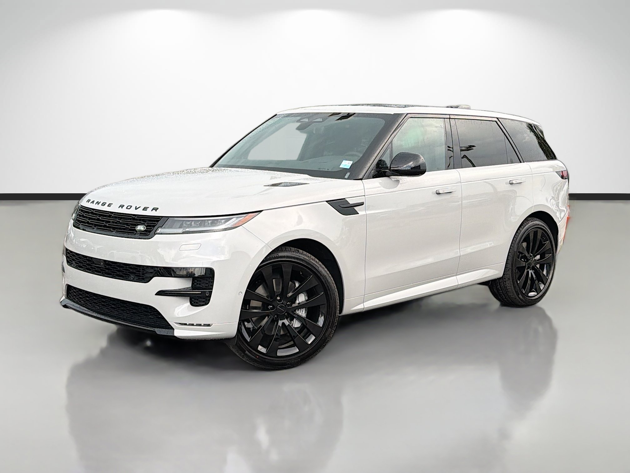 New 2026 Land Rover Range Rover Sport Dynamic SE AWD/4WD image 1