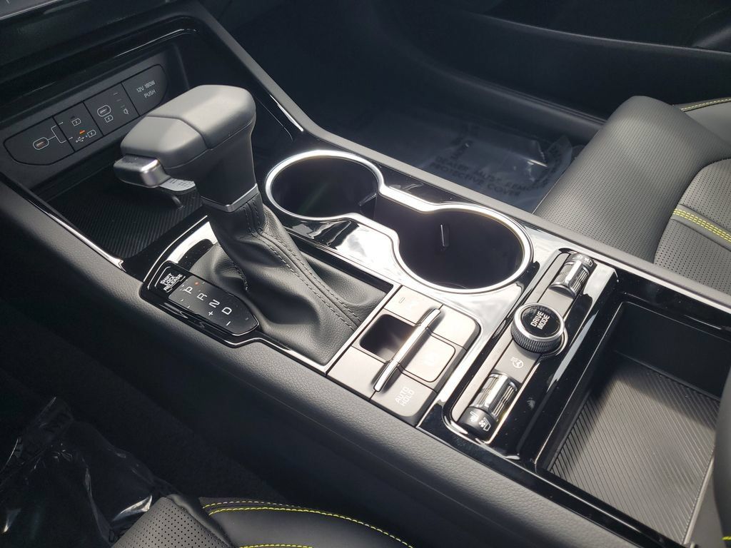 New 2026 Kia K5 GT w/ GT1 Package FWD image 19