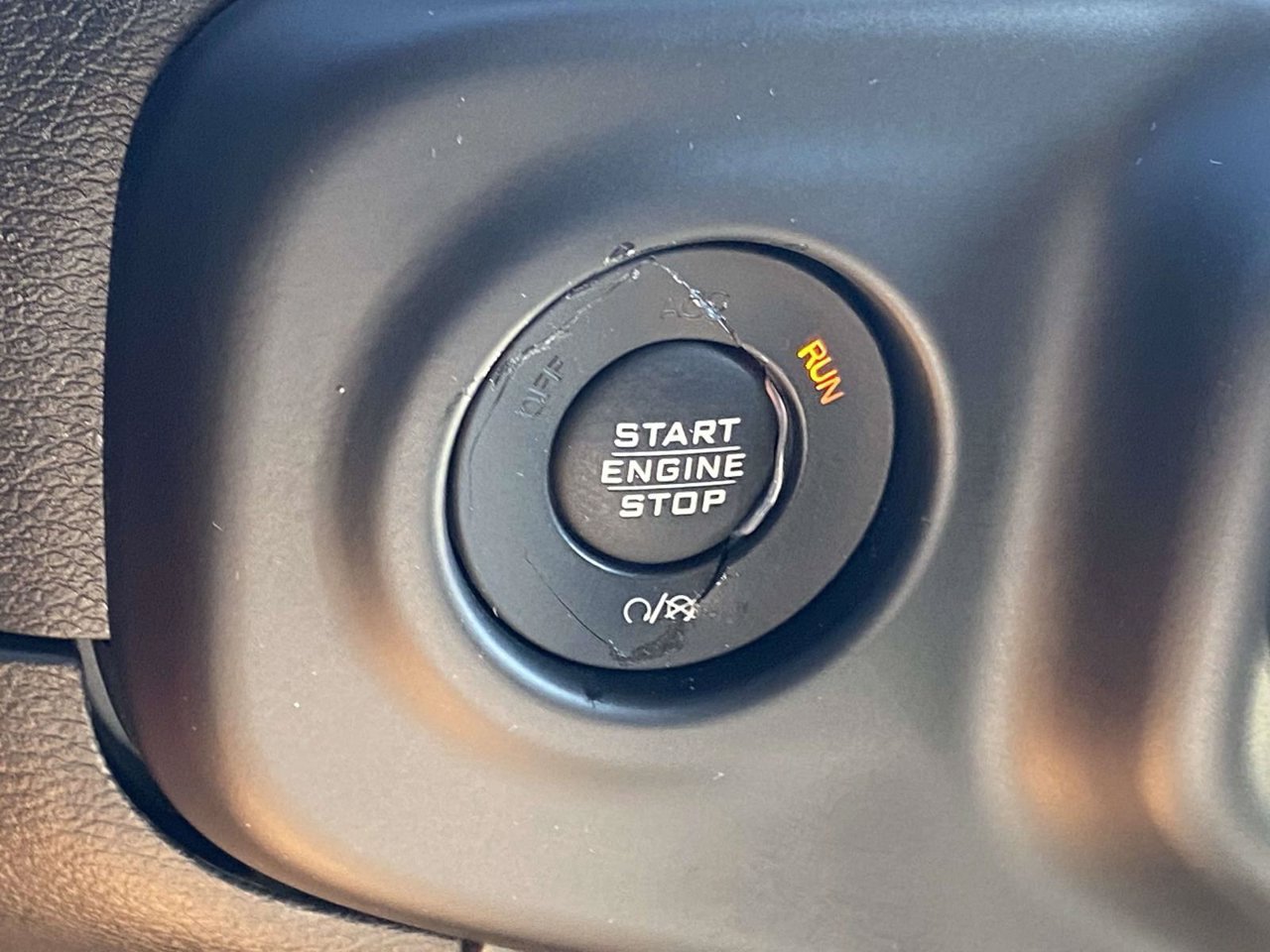Used 2019 Jeep Wrangler Unlimited Sport S AWD/4WD image 32