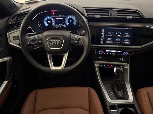 Used 2022 Audi Q3 2.0T Premium AWD/4WD image 27