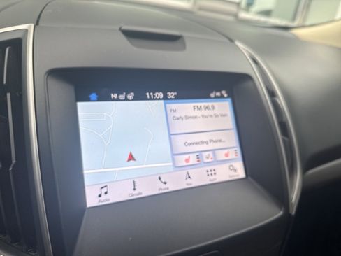 Used 2019 Ford Edge SEL w/ Equipment Group 201A image 12