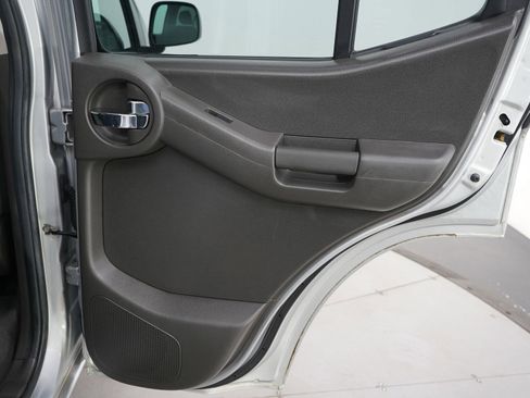 Used 2007 Nissan Xterra X w/ Power Pkg image 12