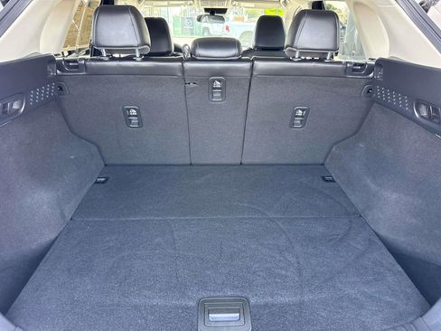 Certified 2025 MAZDA CX-5 AWD 2.5 S w/ Select Package image 6