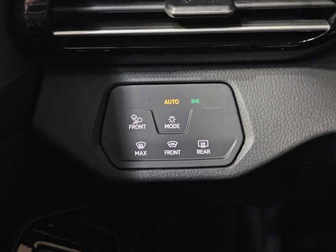 New 2026 Volkswagen ID.4 Pro S image 29