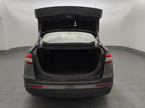 Used 2020 Ford Fusion S FWD image 29