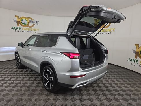 Used 2024 Mitsubishi Outlander SE FWD image 31