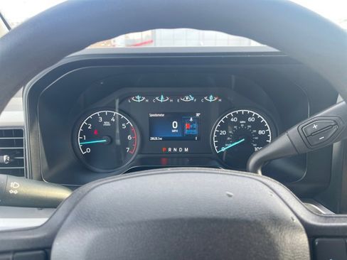 Certified 2023 Ford F250 XLT w/ Snow Plow Prep Package image 25