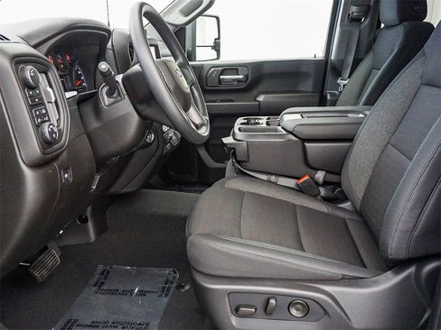 New 2026 Chevrolet Silverado 2500 Custom w/ Custom Value Package image 19