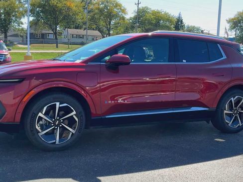 Certified 2024 Chevrolet Equinox EV LT w/ Active Safety Package 3 image 6