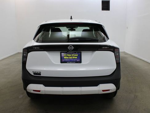 New 2026 Nissan Kicks S FWD image 4