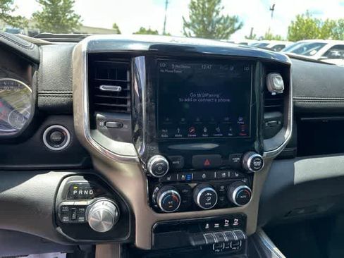 Used 2019 RAM 1500 Laramie AWD/4WD image 9