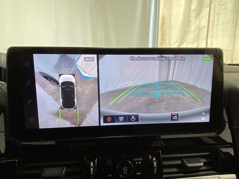 New 2026 Nissan Pathfinder SL image 15