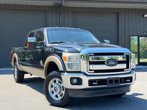 Used 2012 Ford F250 Lariat w/ Chrome Pkg AWD/4WD image 1