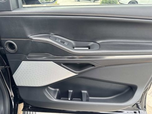 New 2025 Lincoln Navigator Black Label image 17