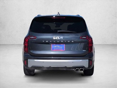 Used 2024 Kia Telluride S AWD/4WD image 7