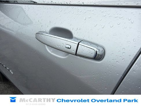 Used 2020 Chevrolet Equinox Premier FWD image 15
