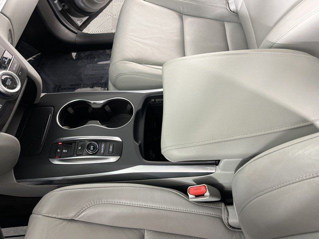 Used 2020 Acura MDX SH-AWD image 24