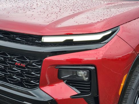 New 2026 Chevrolet Traverse RS w/ LPO, Floor Liner Package FWD image 5
