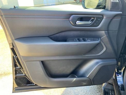 New 2026 Nissan Armada PRO-4X image 31