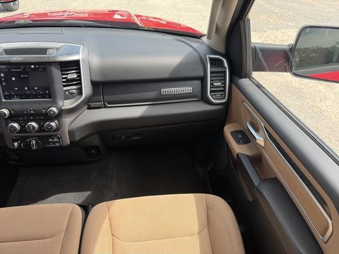 Used 2022 RAM 1500 Big Horn AWD/4WD image 16