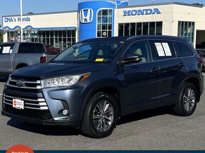 Used 2017 Toyota Highlander XLE