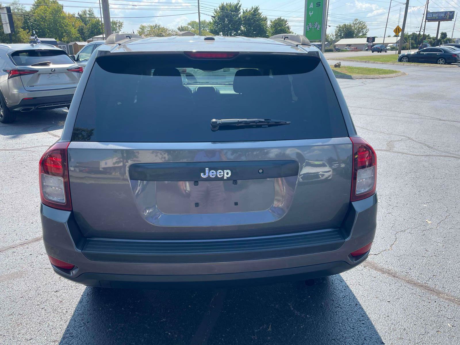 Used 2017 Jeep Compass Sport FWD image 7