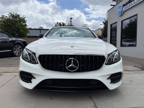 Used 2018 Mercedes-Benz E 300 image 3