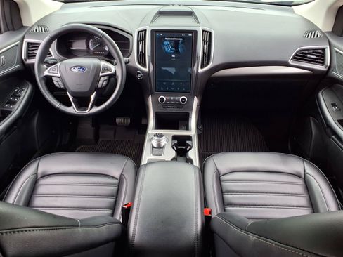 Used 2024 Ford Edge SEL w/ Convenience Package AWD/4WD image 11