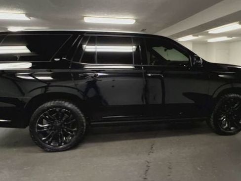 Certified 2022 Cadillac Escalade Premium Luxury w/ Touring Package AWD/4WD image 9