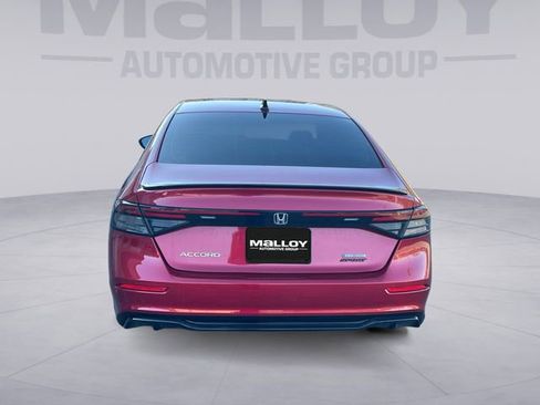 Used 2023 Honda Accord Sport image 4