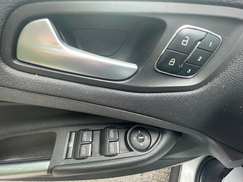 Used 2016 Ford Escape Titanium FWD image 10