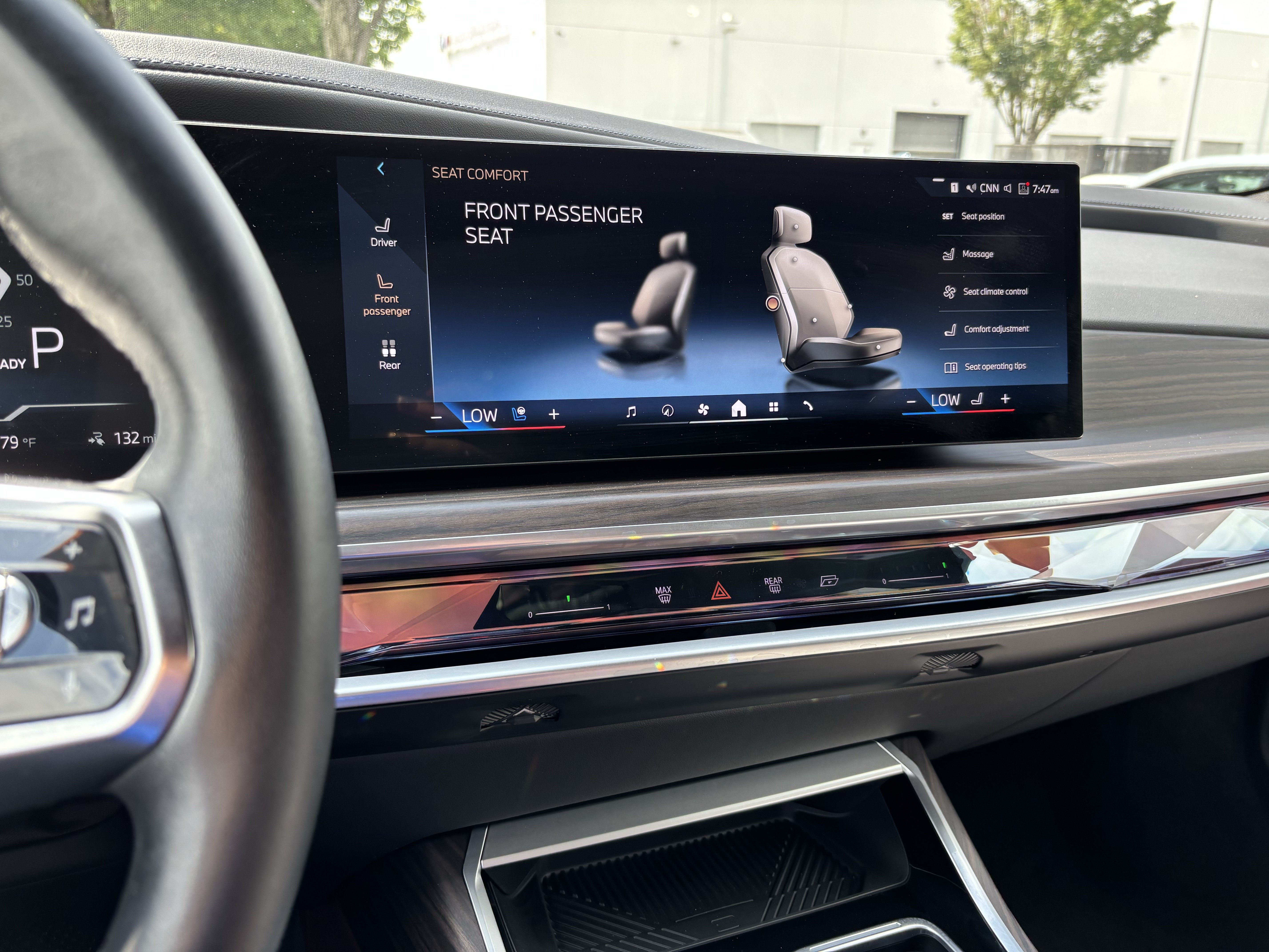 Certified 2024 BMW i7 xDrive60 AWD/4WD image 30