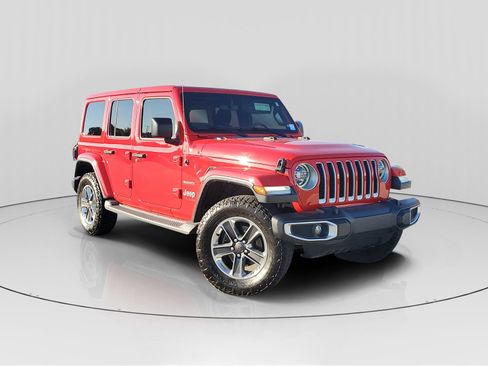 Used 2019 Jeep Wrangler Unlimited Sahara image 1