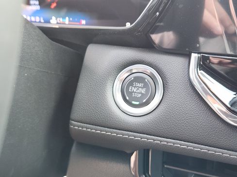 New 2026 Chevrolet Colorado LT w/ LT Convenience Package image 18