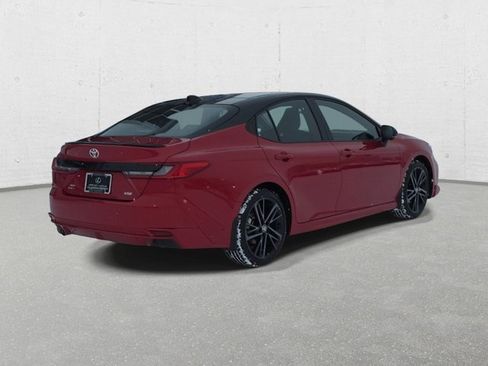 Used 2025 Toyota Camry XSE w/ Premium Plus Package image 5